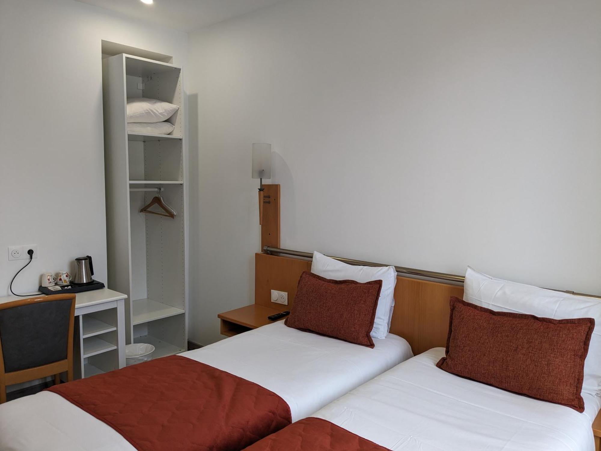 Hotel Morand Rouen Bagian luar foto