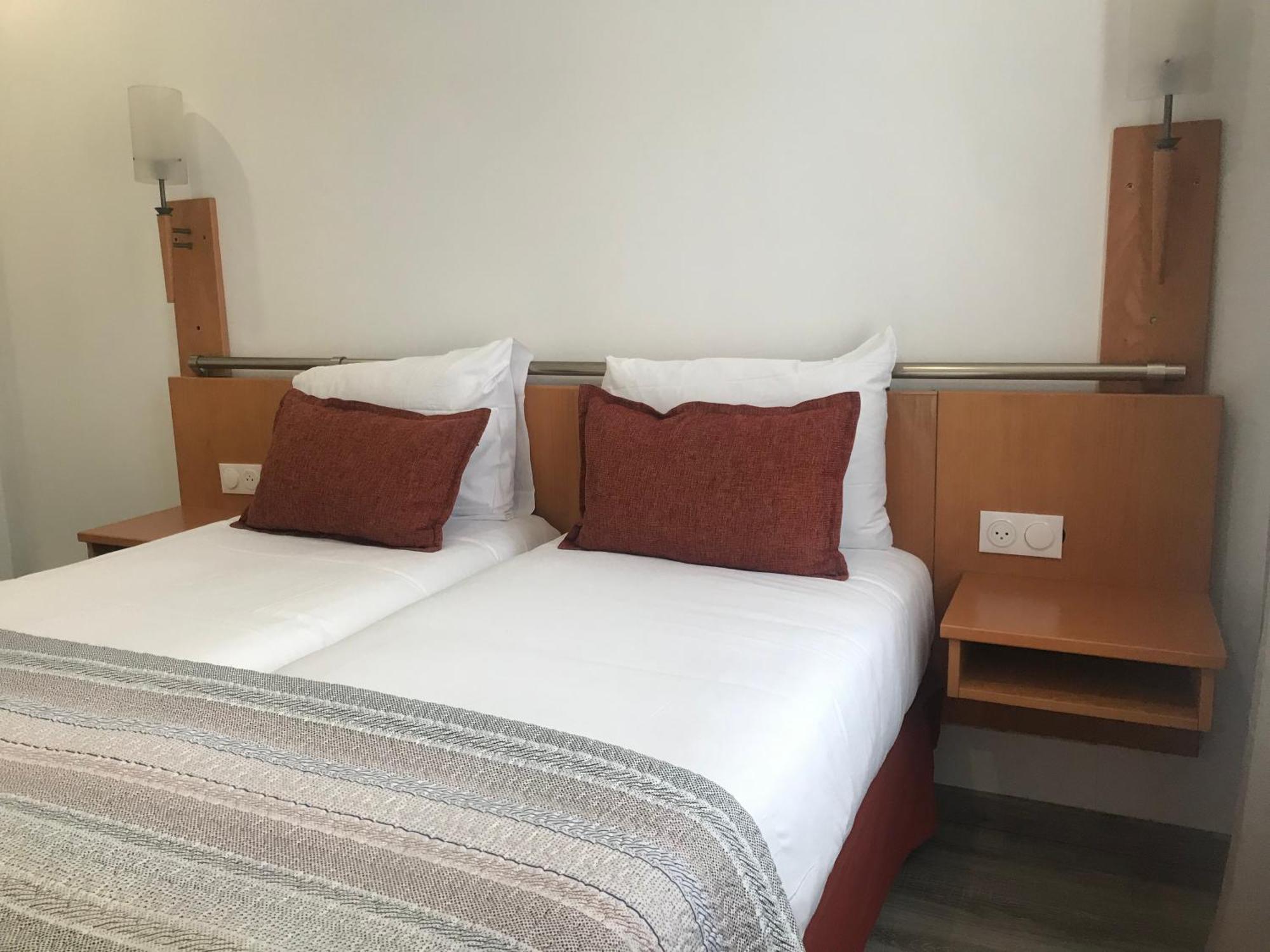 Hotel Morand Rouen Bagian luar foto
